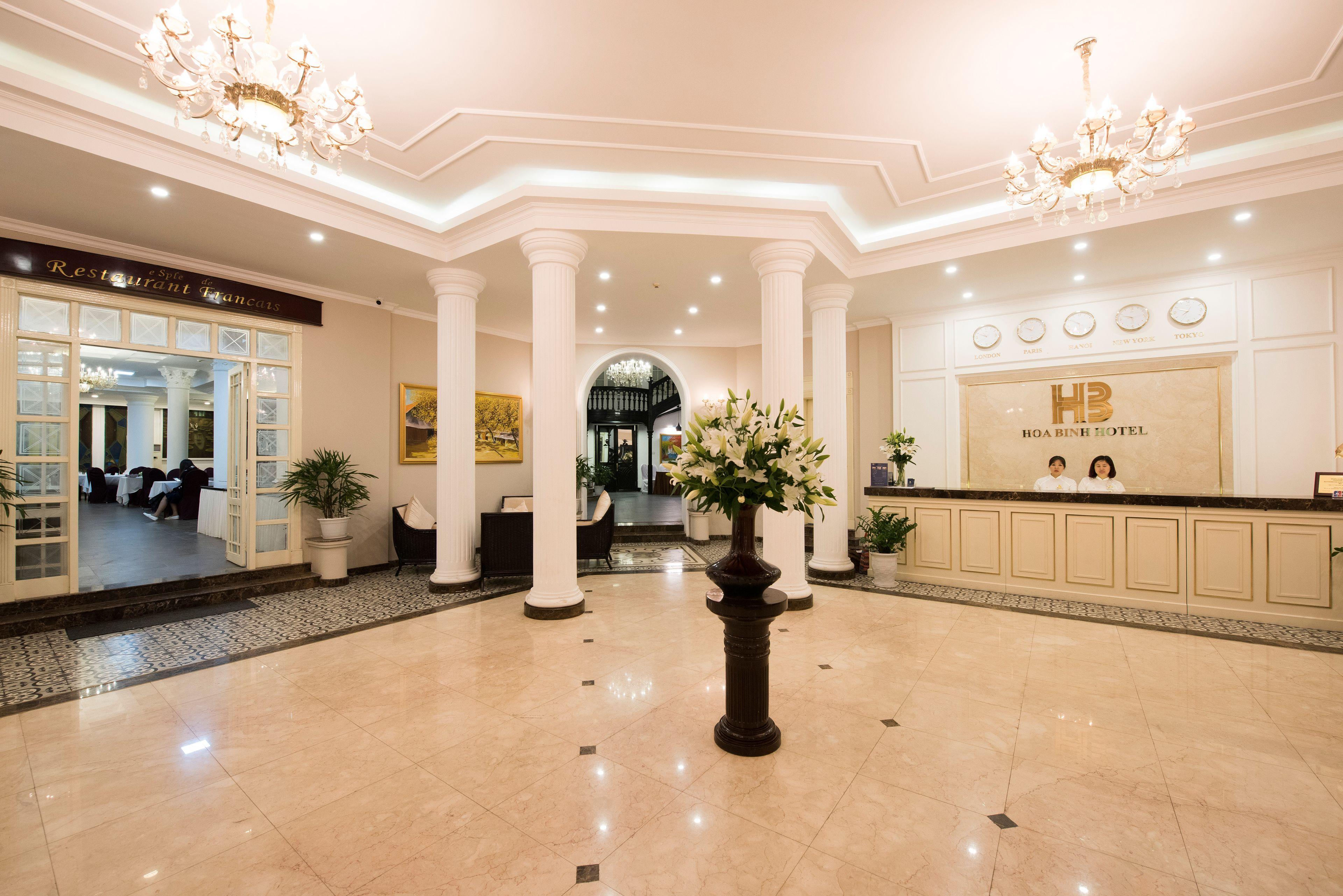 Hoa Binh Hotel, Hanoi